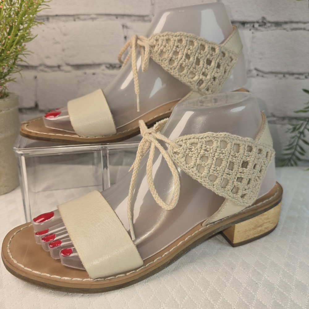 LATIGO SANDAL CROCHETED ANKLE STRAPS LEATHE TOE STRAP CREAM COLOR WOMENS 7 - Picture 5 of 9